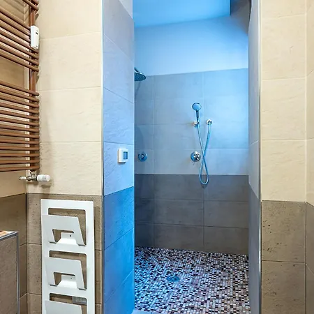 Apartament 2min Inalpiarena Cozy Ac Wi-fi